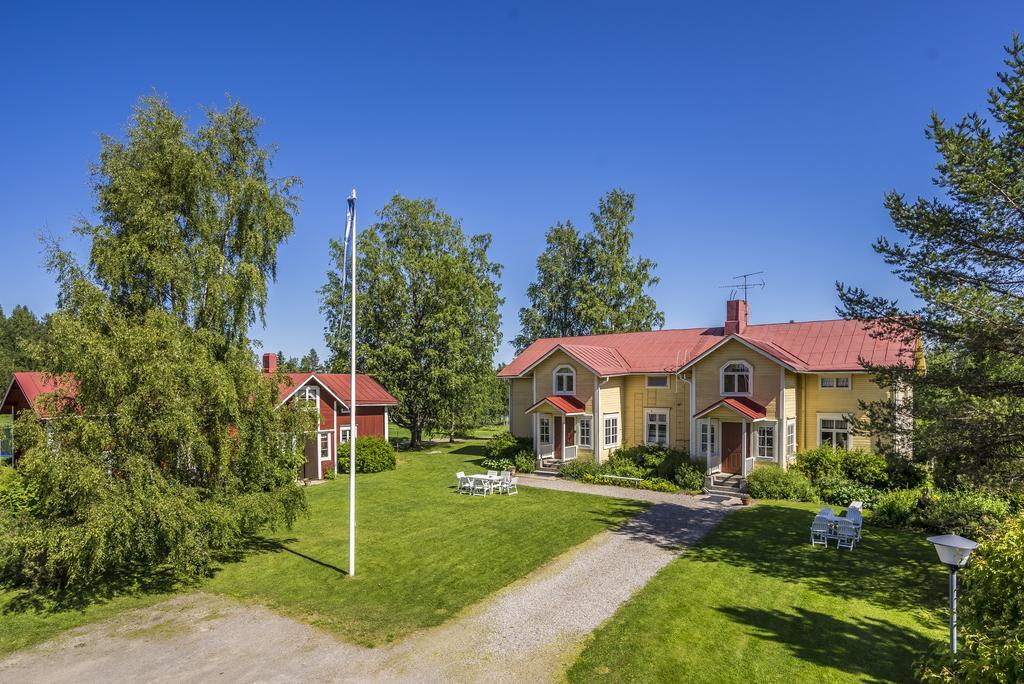 Hyvoelaen Talo Bed and Breakfast Ähtäri Exteriör bild