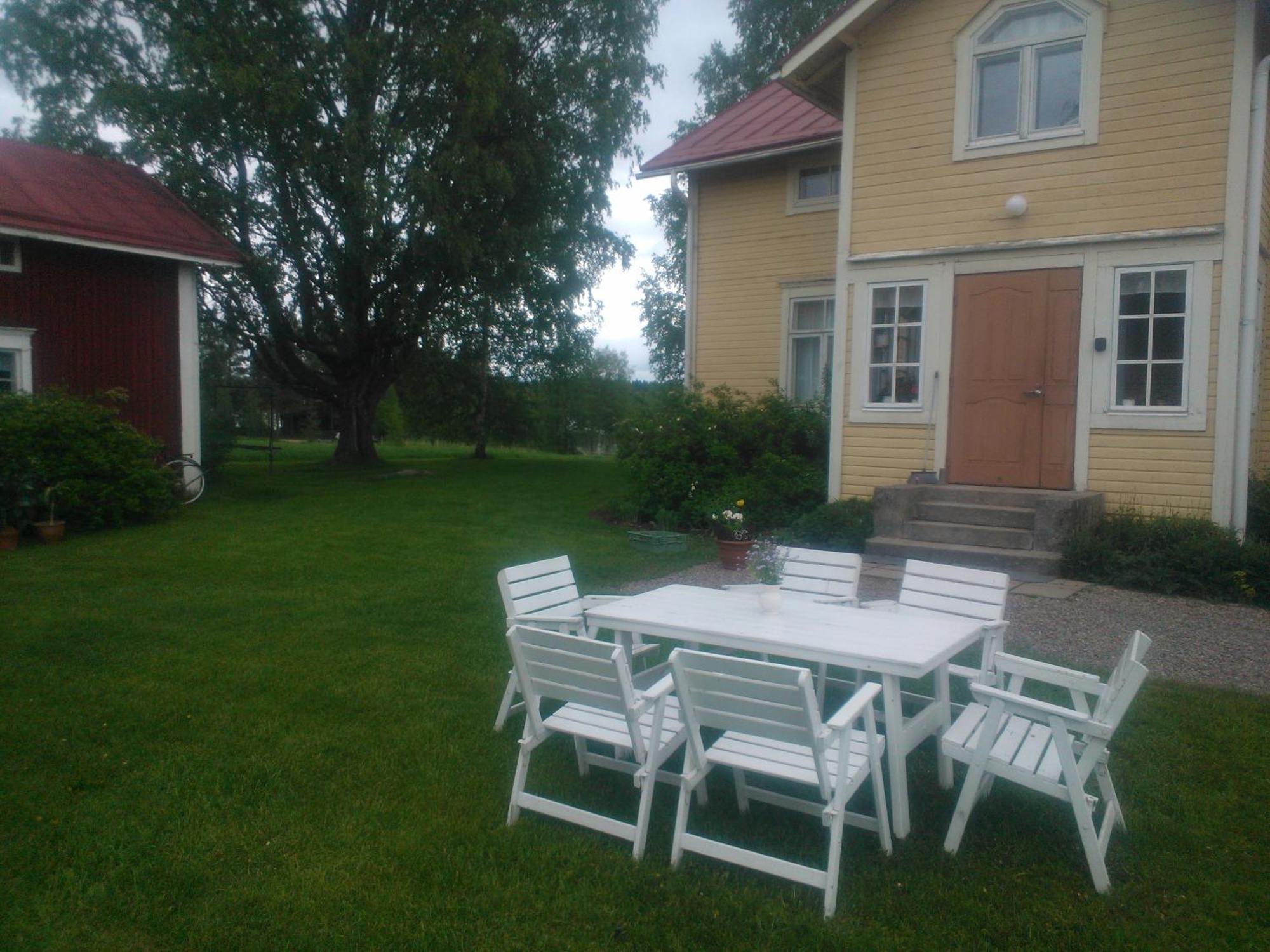 Hyvoelaen Talo Bed and Breakfast Ähtäri Exteriör bild