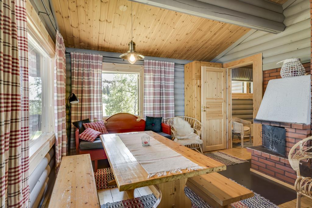 Hyvoelaen Talo Bed and Breakfast Ähtäri Exteriör bild